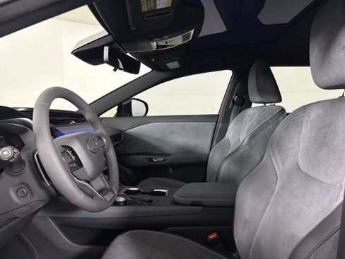 Used 2026 Lexus RZ 450e AWD w/ Accessory Package (Z2) image 18