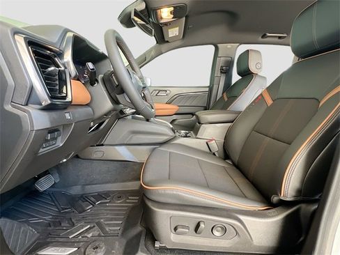 New 2026 GMC Canyon AT4 image 15