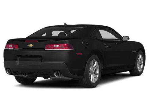 Used 2015 Chevrolet Camaro LS RWD image 2
