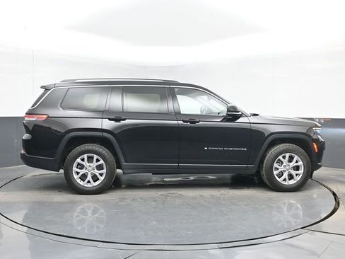 Used 2021 Jeep Grand Cherokee L Limited AWD/4WD image 15