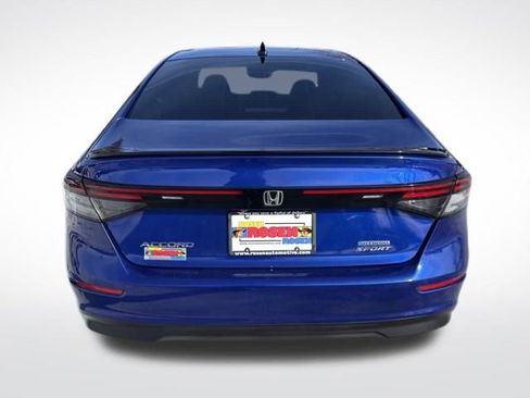 Used 2023 Honda Accord Sport image 4
