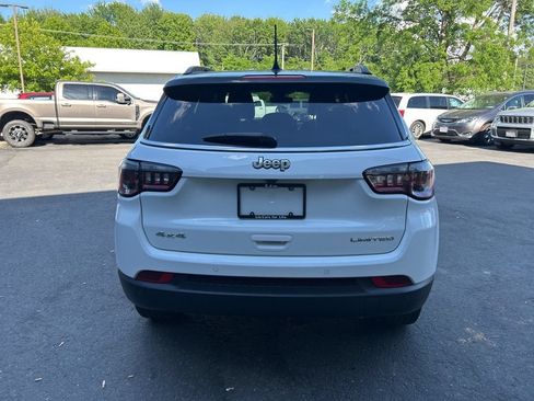 Certified 2025 Jeep Compass Limited AWD/4WD image 5