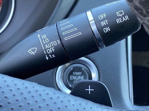 Used 2023 Cadillac XT4 Sport AWD/4WD image 20