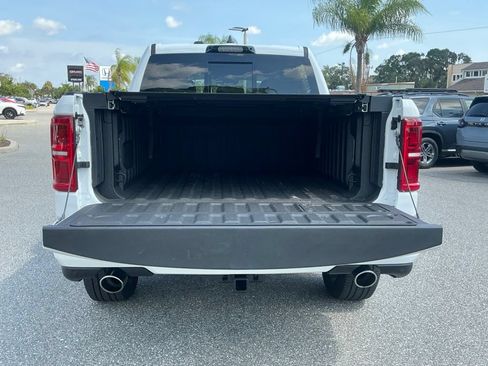 Used 2025 RAM 1500 Limited AWD/4WD image 18