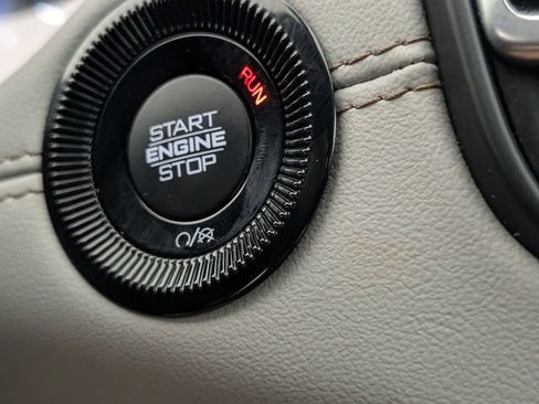 Certified 2023 Jeep Compass Limited AWD/4WD image 23