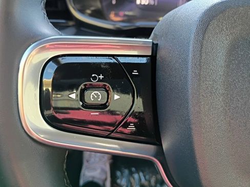 Used 2023 Polestar Polestar 2 w/ Pilot Pack image 27