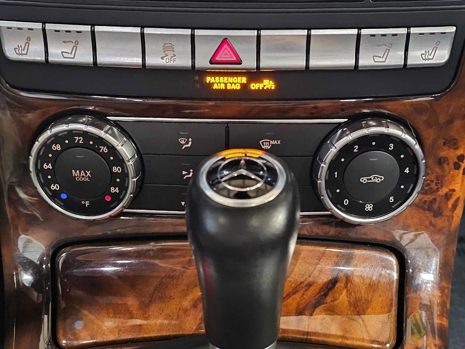 Used 2012 Mercedes-Benz SLK 350 image 24