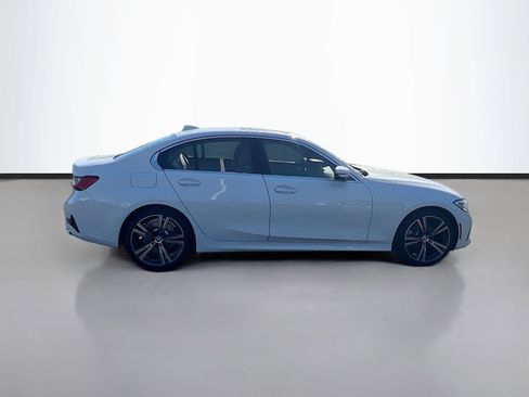 Used 2021 BMW 330i Sedan w/ Driving Assistance Package image 8