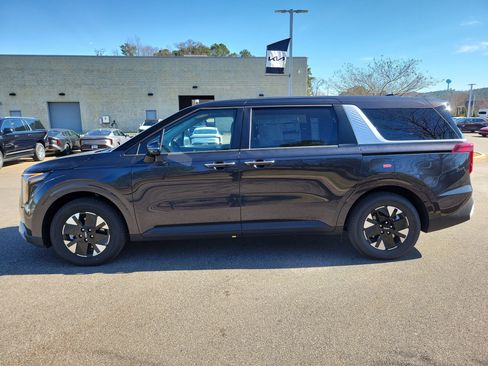 New 2026 Kia Carnival LXS image 23