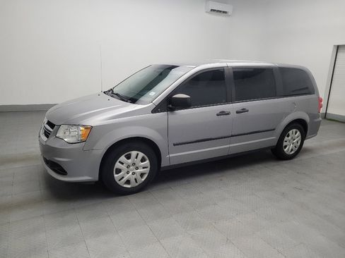 Used 2015 Dodge Grand Caravan American Value Package image 2