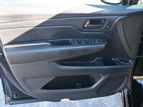 Used 2023 Honda Odyssey Sport image 10