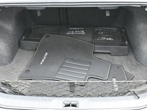 Used 2022 Nissan Altima 2.5 SL image 9