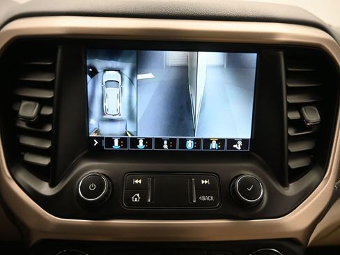 Used 2020 GMC Acadia Denali w/ Trailering Package image 29