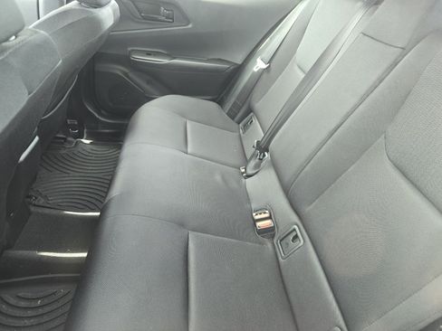 Used 2025 Toyota Prius LE FWD image 21