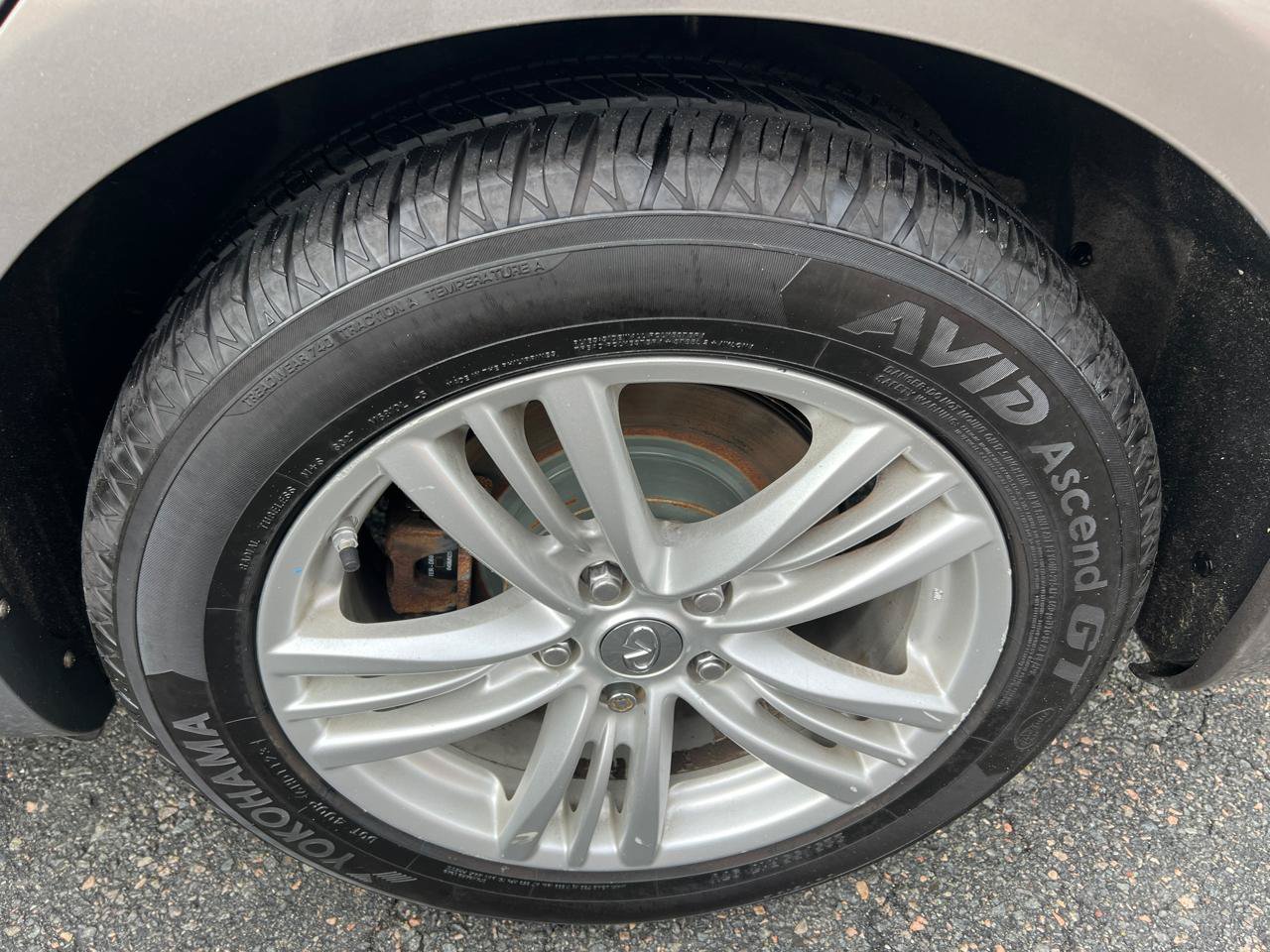 Used 2013 INFINITI G37 x Sedan w/ Premium Pkg AWD/4WD image 31