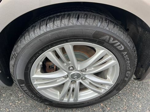 Used 2013 INFINITI G37 x Sedan w/ Premium Pkg AWD/4WD image 31