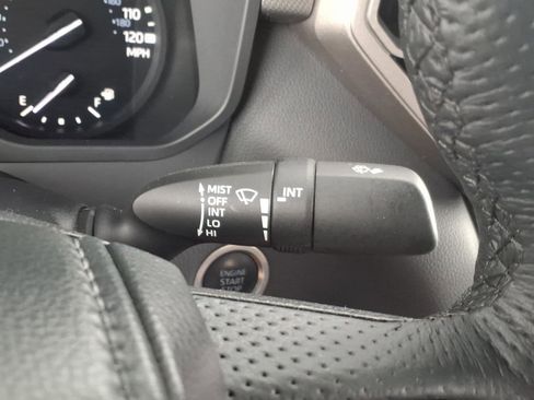 Used 2022 Toyota Tundra Limited AWD/4WD image 28