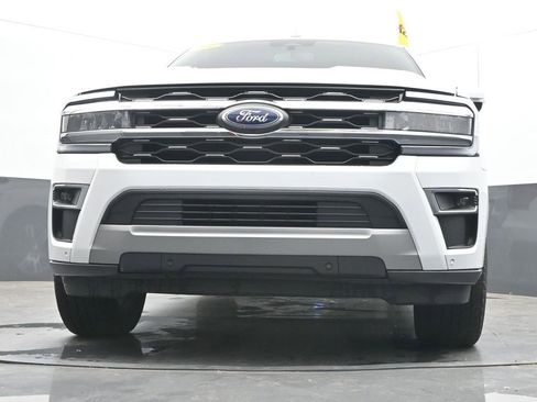 Used 2024 Ford Expedition Max Limited AWD/4WD image 48