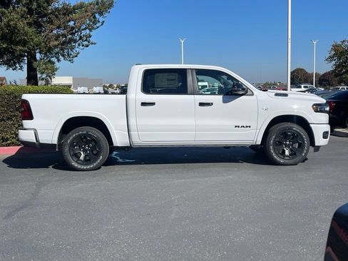 New 2026 RAM 1500 Big Horn AWD/4WD image 6