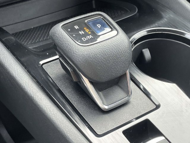 Used 2021 Nissan Rogue SV FWD image 30