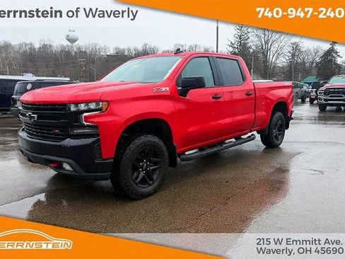 Used 2021 Chevrolet Silverado 1500 LT Trail Boss w/ Bed Protection Package image 3