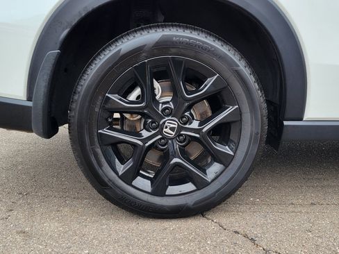 Certified 2025 Honda HR-V Sport image 5
