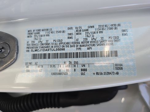 New 2026 Lincoln Corsair Premiere image 35