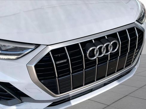 Used 2023 Audi Q3 2.0T Premium w/ Convenience Package AWD/4WD image 30