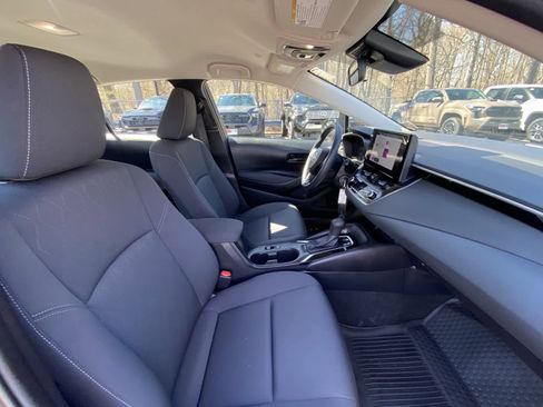 Used 2024 Toyota Corolla LE image 21