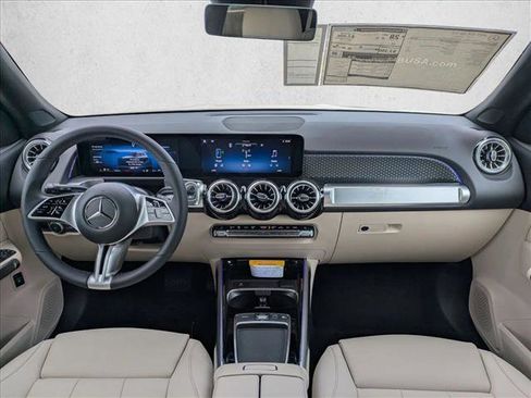 Certified 2025 Mercedes-Benz GLB 250 GLB 250 image 14