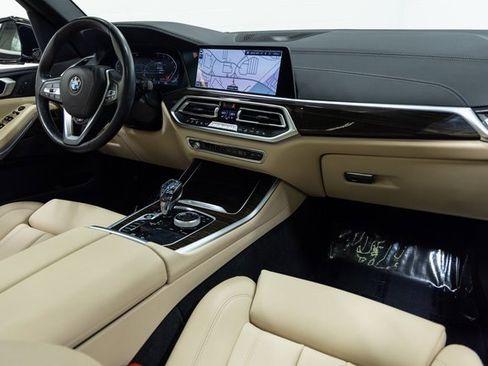 Used 2020 BMW X5 xDrive40i w/ Premium Package image 26
