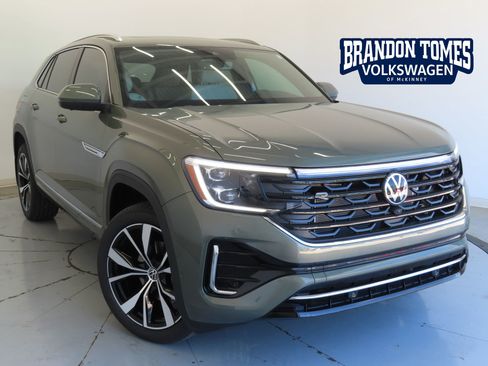 New 2026 Volkswagen Atlas Cross Sport SEL Premium R-Line AWD/4WD image 1