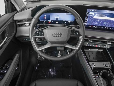 New 2026 Audi Q3 quattro 2.0T AWD/4WD image 14
