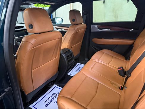 Used 2024 Cadillac XT5 Premium Luxury w/ LPO, Floor Liner Package AWD/4WD image 21