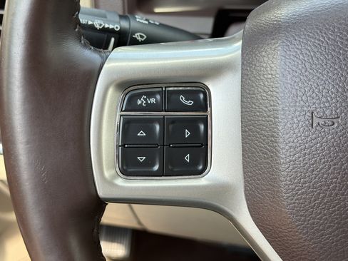 Used 2018 RAM 3500 Laramie w/ Convenience Group AWD/4WD image 25