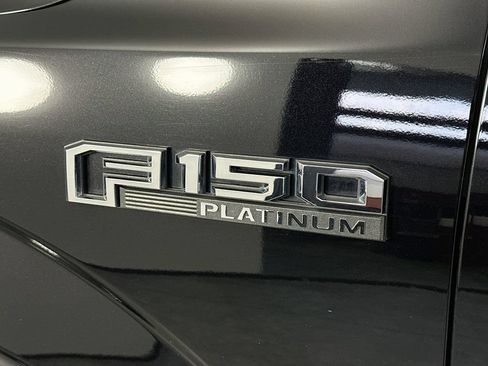 Used 2019 Ford F150 Platinum w/ Equipment Group 701A Luxury AWD/4WD image 29