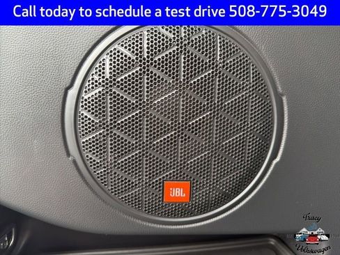 Used 2023 Toyota RAV4 Limited image 22