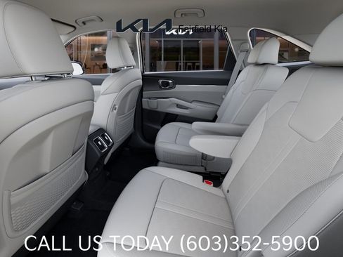 New 2025 Kia Sorento EX AWD/4WD image 18