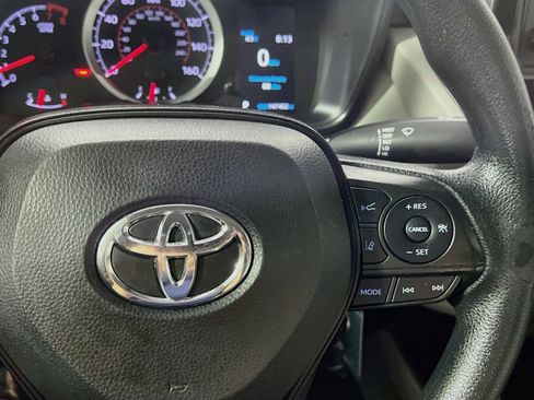 Used 2022 Toyota Corolla Cross L FWD image 20