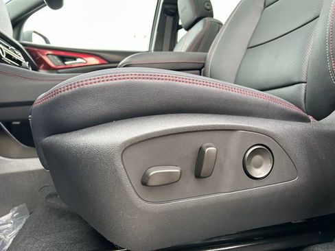 New 2026 Chevrolet Traverse RS w/ LPO, Floor Liner Package image 34