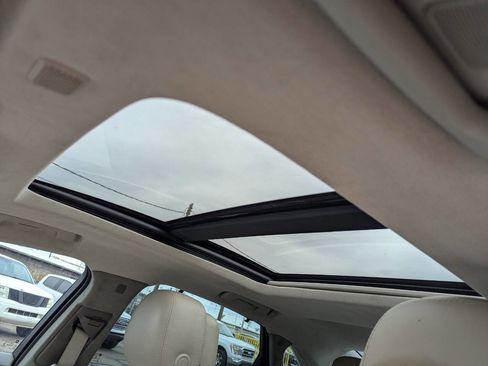 Used 2013 Cadillac XTS Platinum FWD image 35