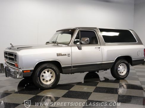 Used 1990 Dodge Ramcharger 2WD image 6