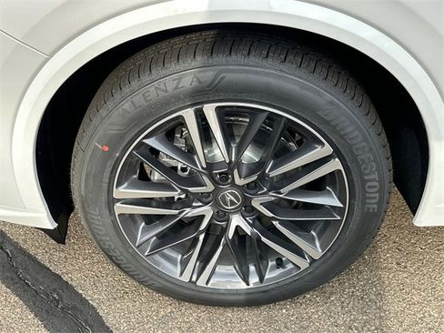 New 2026 Acura MDX w/ Advance Package image 8