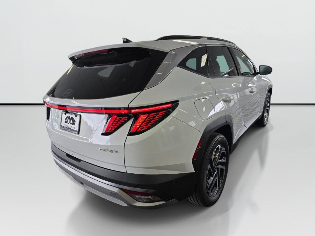 New 2026 Hyundai Tucson Limited AWD/4WD image 3