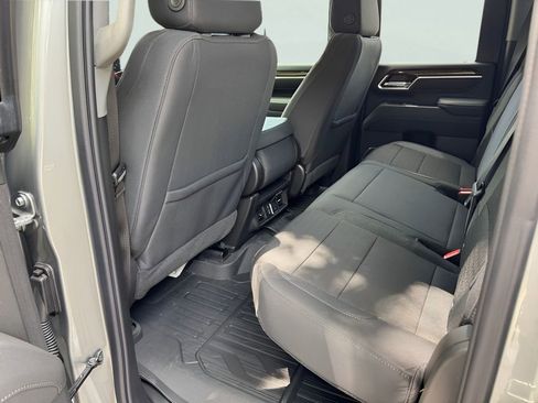 New 2026 GMC Sierra 2500 SLE AWD/4WD image 13