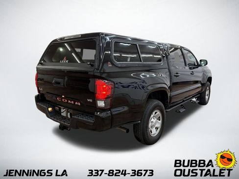 Used 2023 Toyota Tacoma SR AWD/4WD image 5
