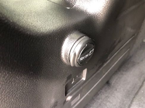Used 2019 Jeep Wrangler Unlimited Sport S AWD/4WD image 23