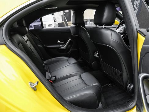 Used 2022 Mercedes-Benz CLA 250 image 36