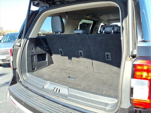 Certified 2024 Ford Expedition XLT image 26