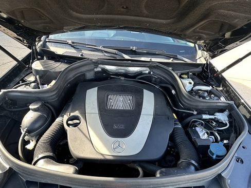 Used 2011 Mercedes-Benz GLK 350 4MATIC w/ Premium 1 Pkg image 10